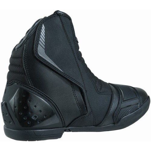 Botas racing caña corta KGT Laguna Swift Negro-Blanco